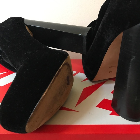 Alexander Wang Alana Velvet Boots - Picture 7 of 8